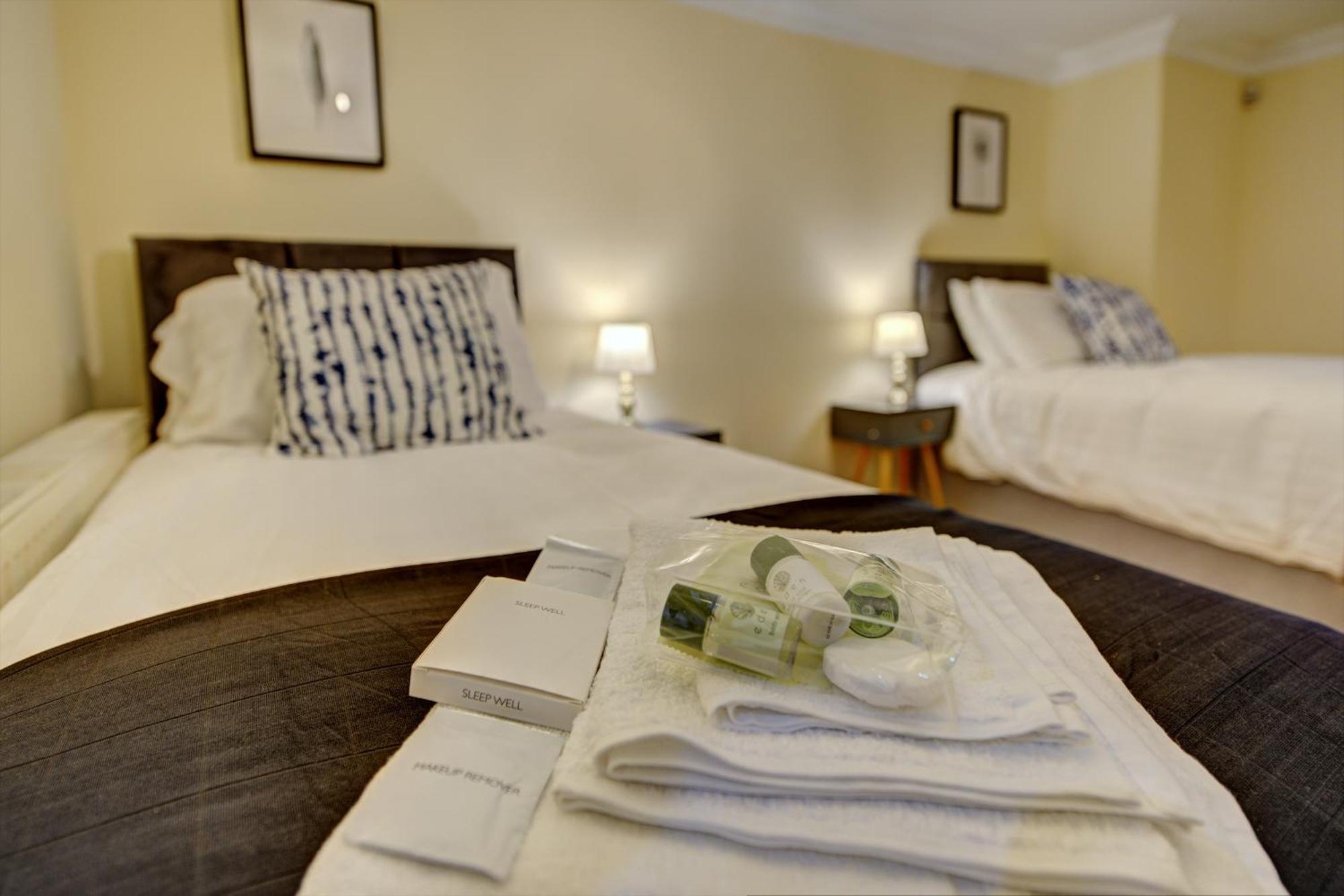 Leamington Spa Warwick Place Apartments מראה חיצוני תמונה